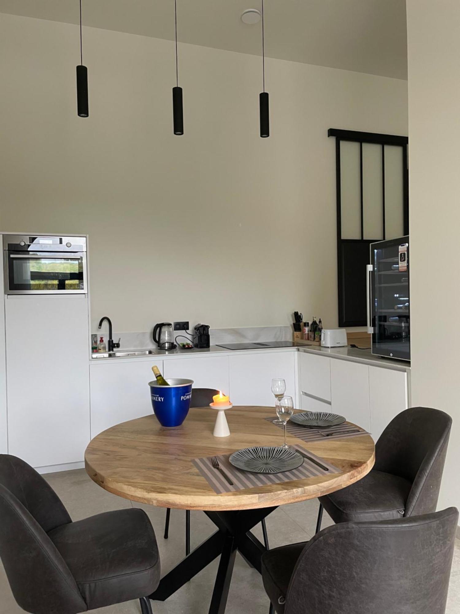 Le Castel Mosan Apartman Namur Kültér fotó